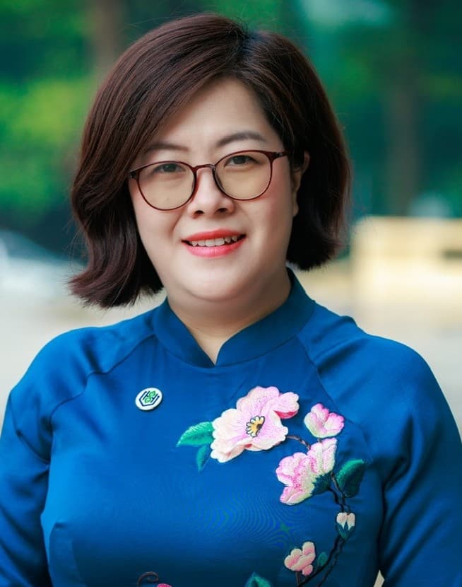 TS.DS. Nguyễn Thị Hà